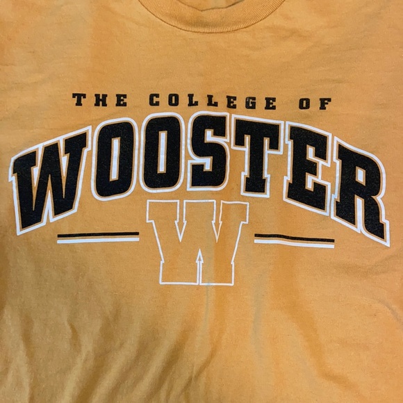 College of Wooster Tee Shirt - Picture 2 of 3